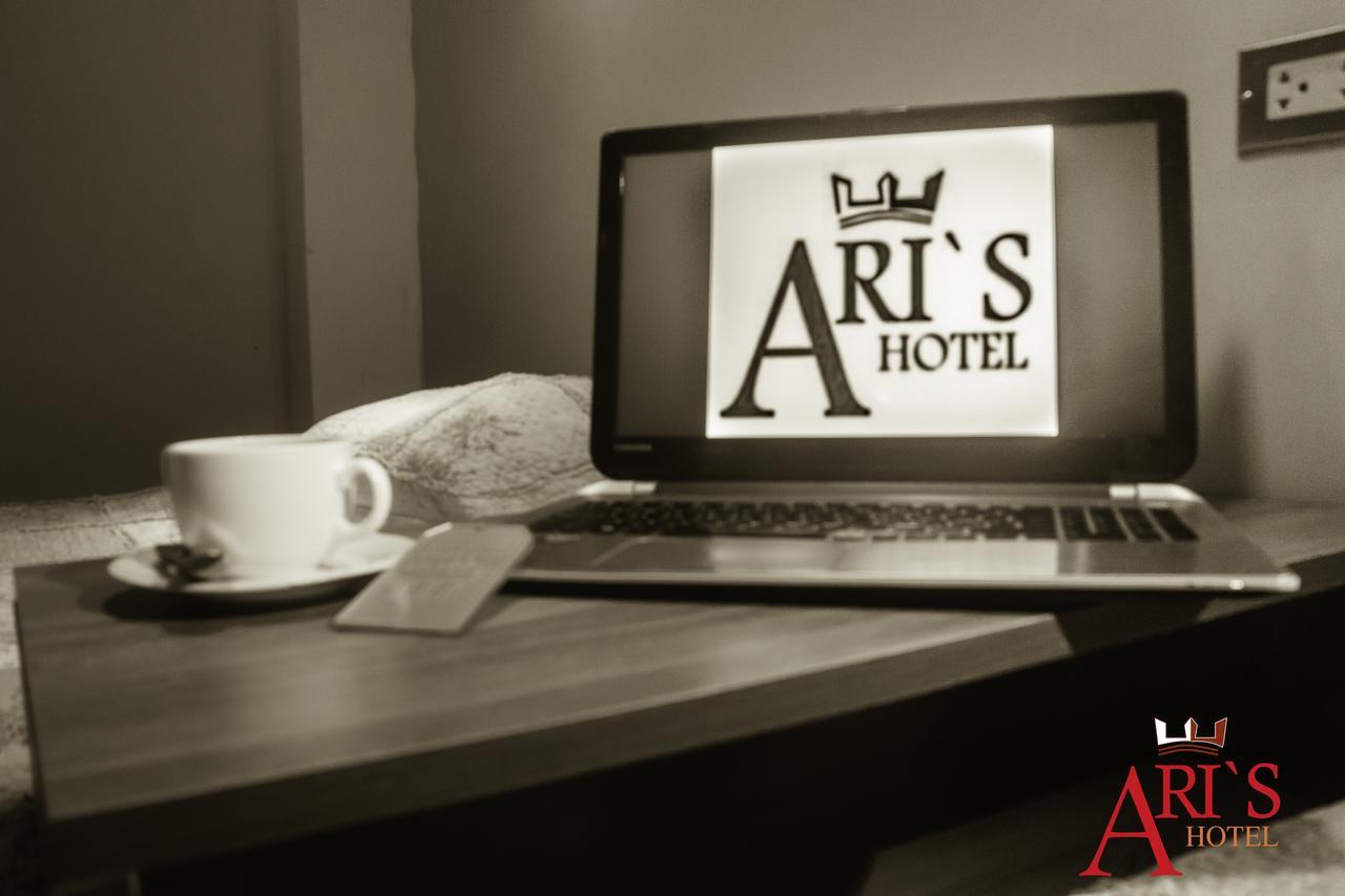 Aris Hotel Ll Iquitos Exterior photo